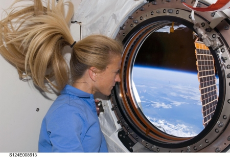 STS-124 Karen Nyberg
