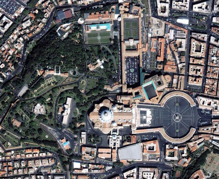 Hochauflösendes Satellitenbild des Vatikans