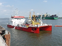 Oil recovery vessel 'Knechtsand'