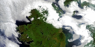 MERIS image with cloud cover around Ireland