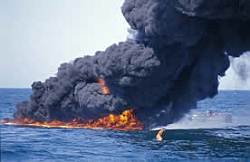 in-situ burning of an oil slick at sea