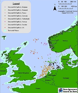 Map of oil slicks in the North Sea detected in 2006